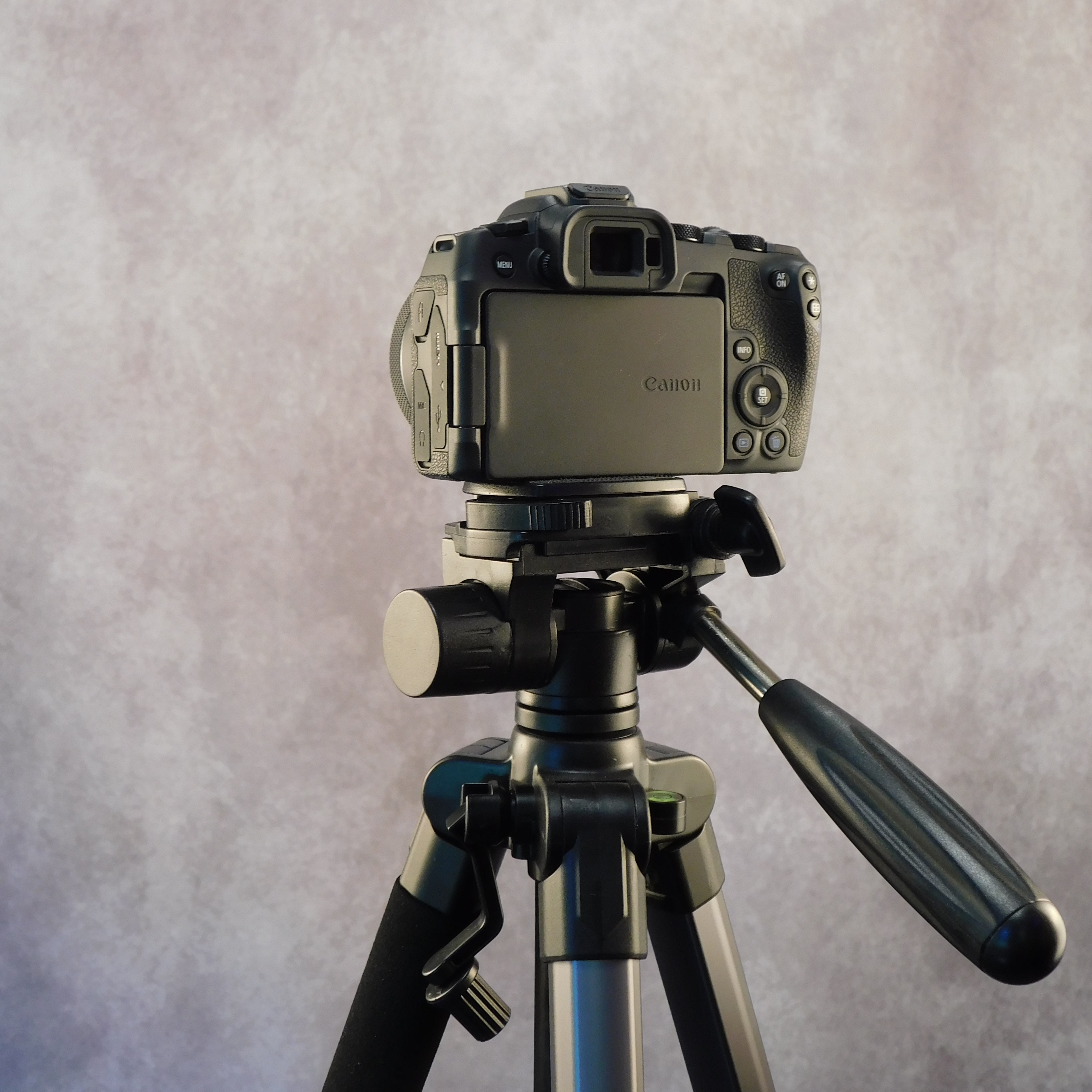 camera on tripod