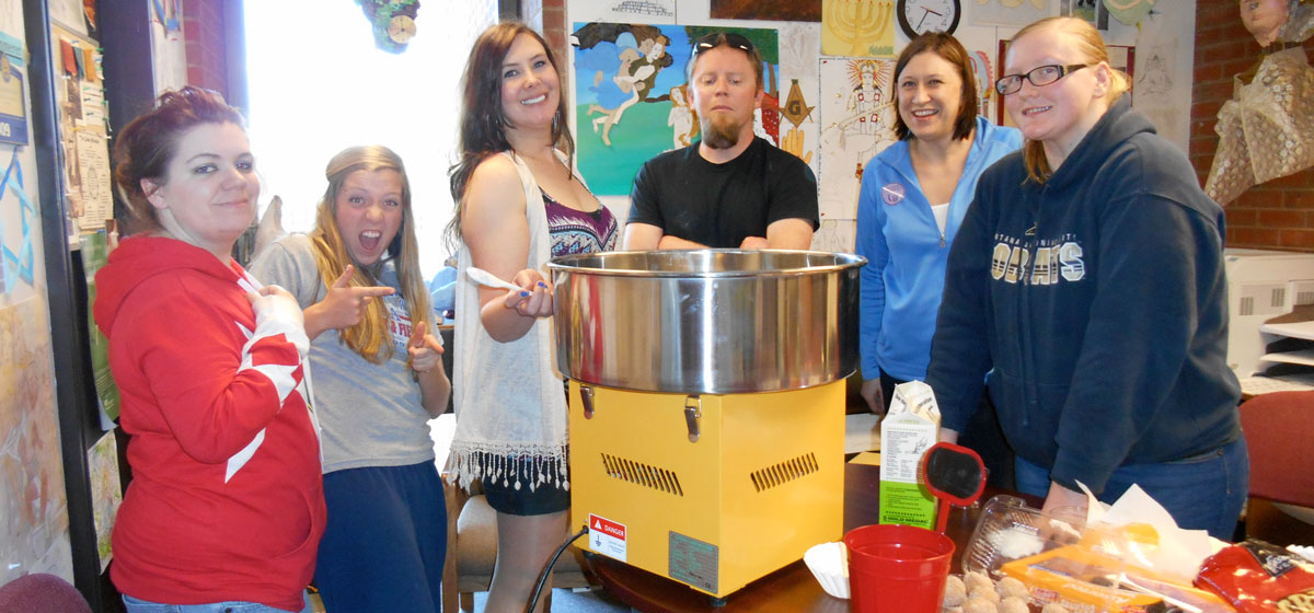 Making Cotton Candy 2014