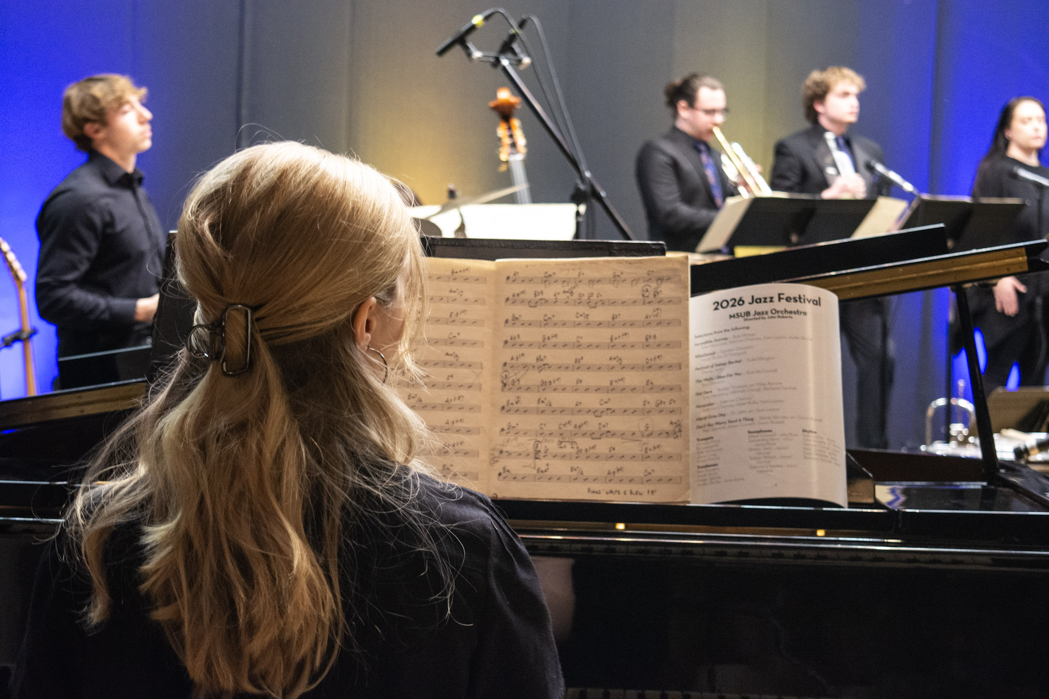 Hannah Clough pianist with Jazz Ensemble