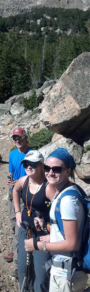 MSUB students hiking in the Beartooth Mountains