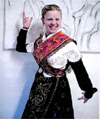 Courtney Hill sa image1