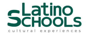 Peru Latino Schools Logo