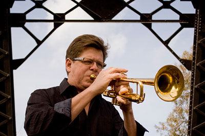 Wayne Bergeron playing trumpet