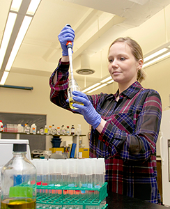 Elizabeth Mullins in the lab at MSUB