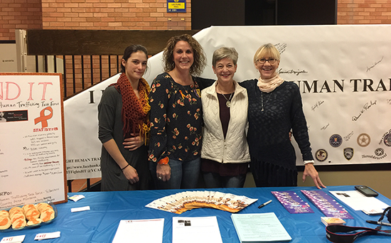 participants in tabling event