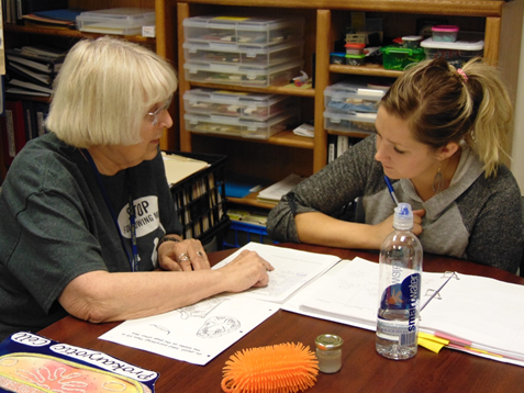 photo of a TRiO tutoring session